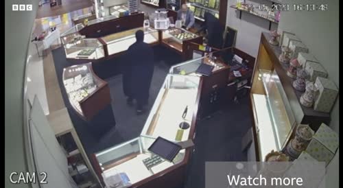 Burka Bandits Hit an Australian Jewelry Store