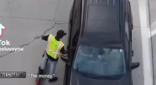 Shitcago! Scammers Are Using White Sox Games to Scam People Out of Parking Money, Even Attacking People Who Refuse