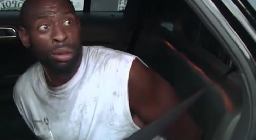 Street Thug Fights Cop Until Backup Arrives